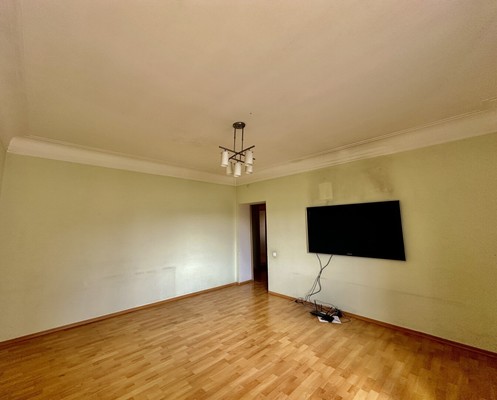Продам трехкомнатную (3-комн.) квартиру, Малая Сухаревская пл, 14к7, Москва г