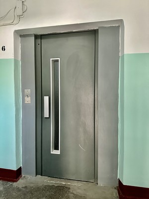 Продам трехкомнатную (3-комн.) квартиру, Малая Сухаревская пл, 14к7, Москва г
