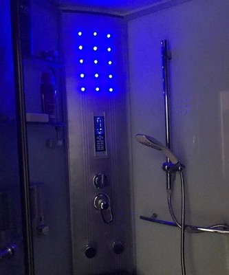 Продам трехкомнатную (3-комн.) квартиру, Л.Иванихиной ул, 1, Калининград г
