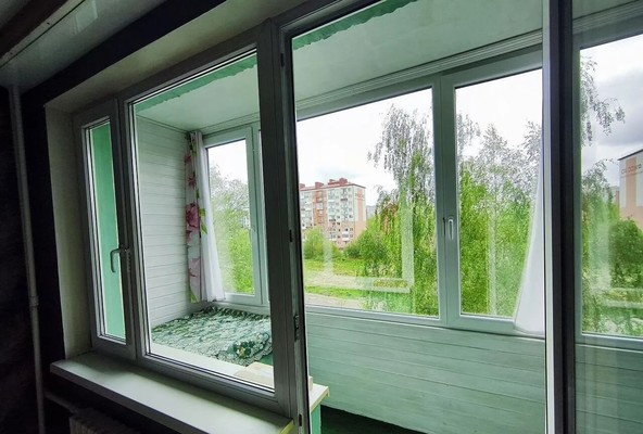 Продам трехкомнатную (3-комн.) квартиру, Генерала Толстикова ул, 77, Калининград г