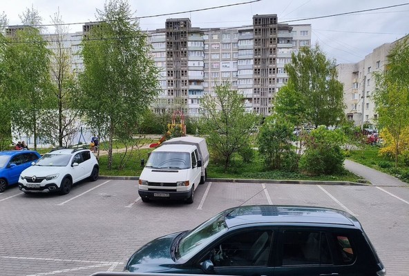 Продам трехкомнатную (3-комн.) квартиру, Генерала Толстикова ул, 77, Калининград г
