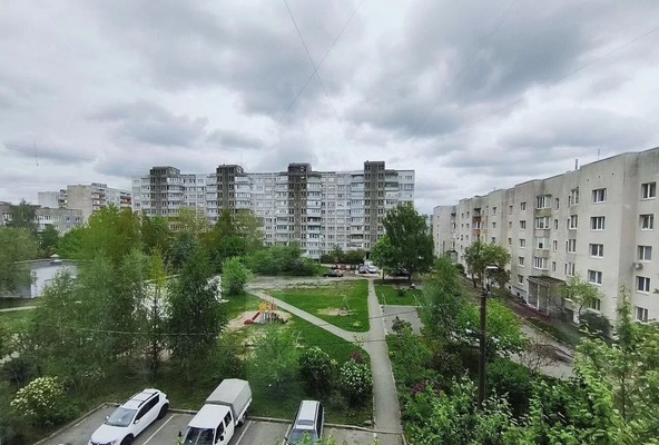 Продам трехкомнатную (3-комн.) квартиру, Генерала Толстикова ул, 77, Калининград г