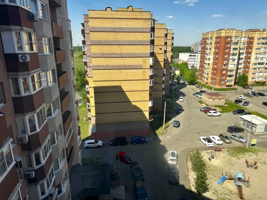 Продам трехкомнатную (3-комн.) квартиру, Шатурская (Байкал тер. СНТ) ул, 14к1, Шатурторф п