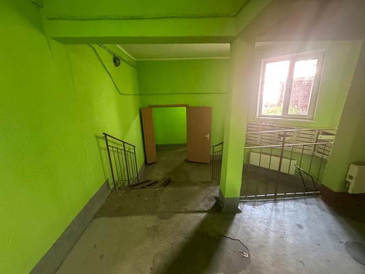 Продам трехкомнатную (3-комн.) квартиру, Шатурская (Байкал тер. СНТ) ул, 14к1, Шатурторф п