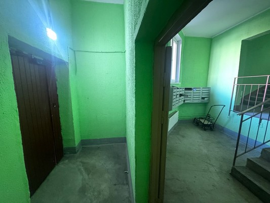 Продам трехкомнатную (3-комн.) квартиру, Шатурская (Байкал тер. СНТ) ул, 14к1, Шатурторф п