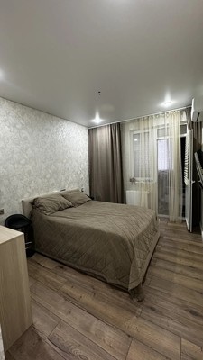 Продам двухкомнатную (2-комн.) квартиру, им. Кирилла Россинского ул, 3к1, Краснодар г