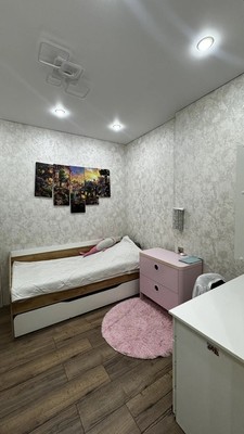Продам двухкомнатную (2-комн.) квартиру, им. Кирилла Россинского ул, 3к1, Краснодар г