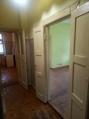 Продам двухкомнатную (2-комн.) квартиру, Красноармейская ул, 107, Симферополь г