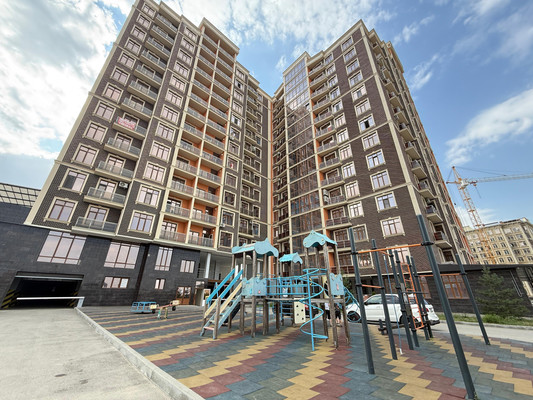 Продам многокомнатную квартиру, Тлостанова ул, 16, Нальчик г