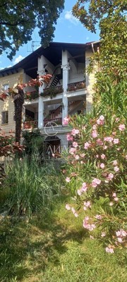 Продам трехкомнатную (3-комн.) квартиру, Войкова (Центральный р-н) ул, 49, Сочи г