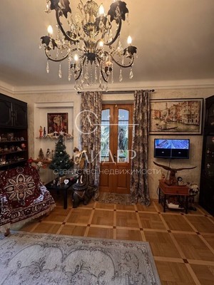 Продам трехкомнатную (3-комн.) квартиру, Войкова (Центральный р-н) ул, 49, Сочи г