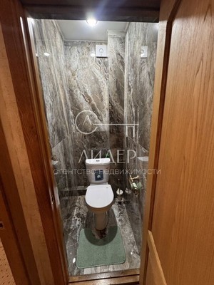 Продам трехкомнатную (3-комн.) квартиру, Войкова (Центральный р-н) ул, 49, Сочи г