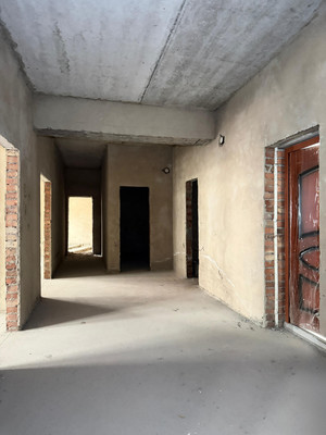 Продам трехкомнатную (3-комн.) квартиру, Тарчокова ул, 29б, Нальчик г