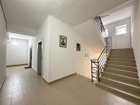 Продам трехкомнатную (3-комн.) квартиру, Тарчокова ул, 29б, Нальчик г