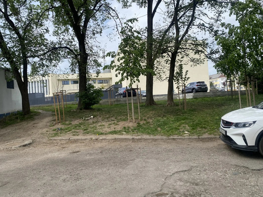 Продам двухкомнатную (2-комн.) квартиру, Калинина пл, 27, Калининград г