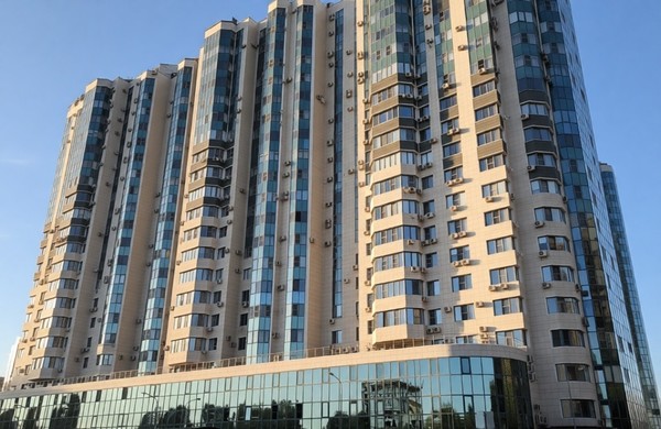 Продам двухкомнатную (2-комн.) квартиру, Кубанская Набережная ул, 37, Краснодар г