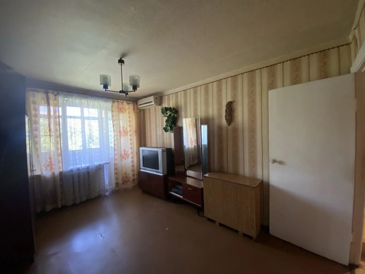 Продам двухкомнатную (2-комн.) квартиру, Города Волос ул, 22к96, Ростов-на-Дону г