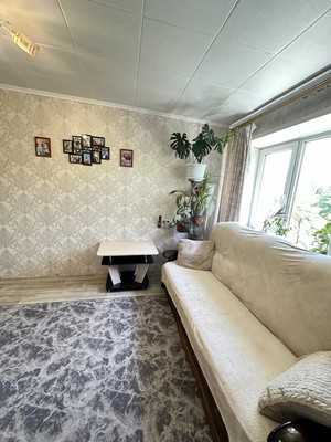 Продам многокомнатную квартиру, Лизы Чайкиной ул, 53к1, Таганрог г