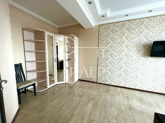Продам двухкомнатную (2-комн.) квартиру, Гончарова (Центральный р-н) ул, 1/1, Сочи г