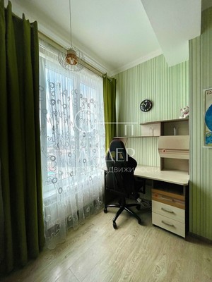 Продам двухкомнатную (2-комн.) квартиру, Гончарова (Центральный р-н) ул, 1/1, Сочи г