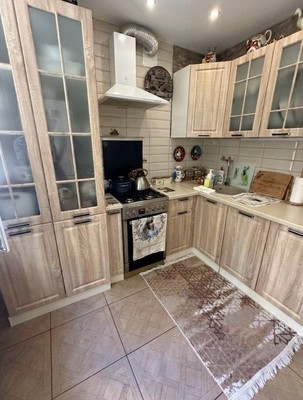Продам двухкомнатную (2-комн.) квартиру, Красноармейская (Центральный р-н) ул, 11, Сочи г