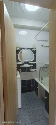 Продам двухкомнатную (2-комн.) квартиру, Кубанская (Центральный р-н) ул, 23, Сочи г