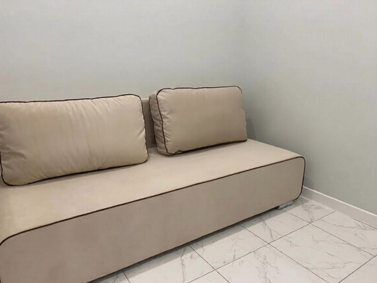 Продам двухкомнатную (2-комн.) квартиру, Виноградная ул, 4, Беранда с