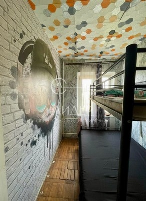 Продам трехкомнатную (3-комн.) квартиру, Конституции СССР (Центральный р-н) ул, 36, Сочи г