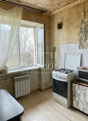 Продам трехкомнатную (3-комн.) квартиру, Конституции СССР (Центральный р-н) ул, 36, Сочи г