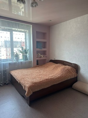 Продам трехкомнатную (3-комн.) квартиру, Алексея Максимовича Горького ул, 46, Южно-Сахалинск г