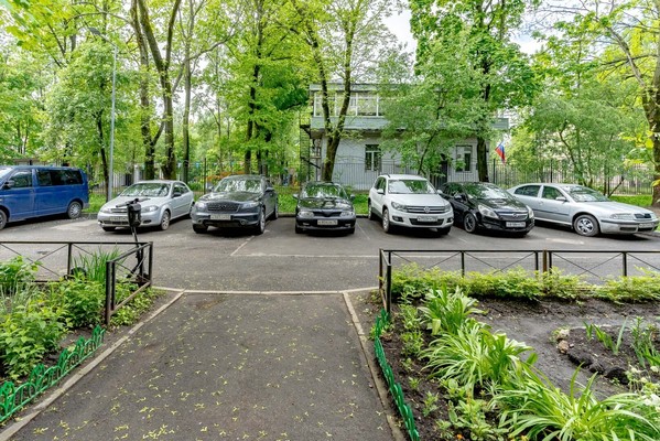 Продам двухкомнатную (2-комн.) квартиру, Новоизмайловский пр-кт, 81, Санкт-Петербург г