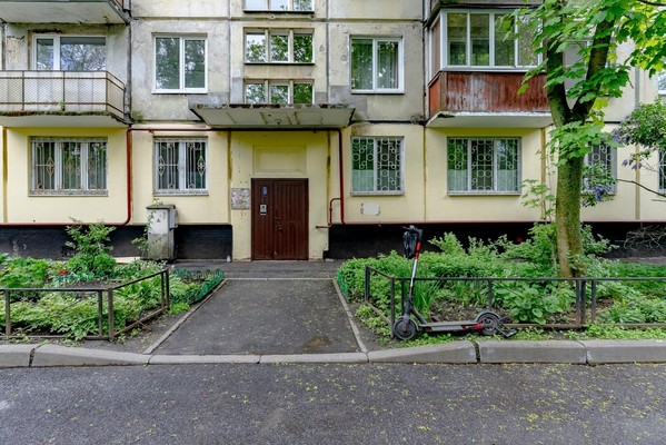 Продам двухкомнатную (2-комн.) квартиру, Новоизмайловский пр-кт, 81, Санкт-Петербург г