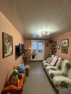 Продам трехкомнатную (3-комн.) квартиру, Саранская ул, 15, Южно-Сахалинск г