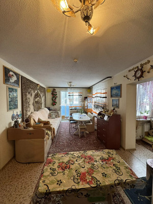 Продам трехкомнатную (3-комн.) квартиру, Автомобильная ул, 4, Южно-Сахалинск г
