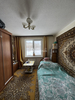 Продам трехкомнатную (3-комн.) квартиру, Автомобильная ул, 4, Южно-Сахалинск г