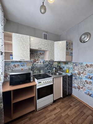 Продам двухкомнатную (2-комн.) квартиру, Мира пр-кт, 245кБ, Южно-Сахалинск г