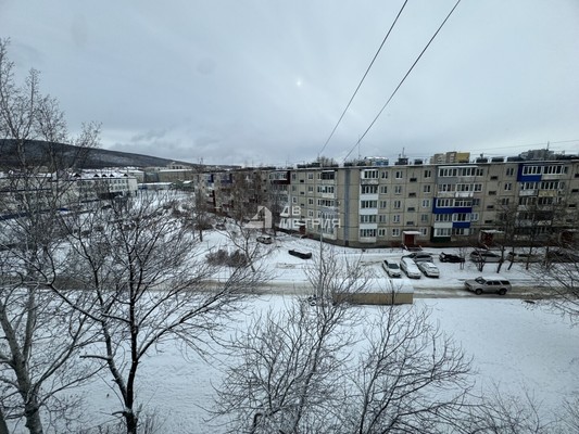 Продам двухкомнатную (2-комн.) квартиру, Мира пр-кт, 245кБ, Южно-Сахалинск г