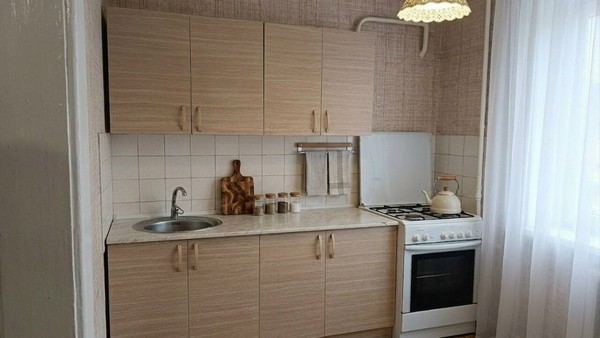 Продам однокомнатную (1-комн.) квартиру, Гагарина (Центральный р-н) ул, 31, Сочи г