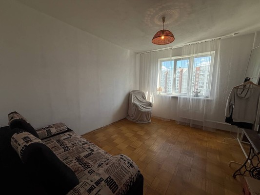 Продам двухкомнатную (2-комн.) квартиру, Крылатские Холмы ул, 30к4, Москва г