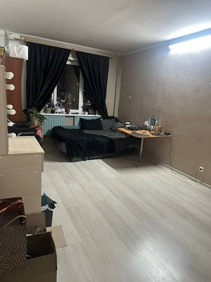 Продам 2-комн. в 3-комн. квартире, Маршала Новикова ул, 17, Санкт-Петербург г