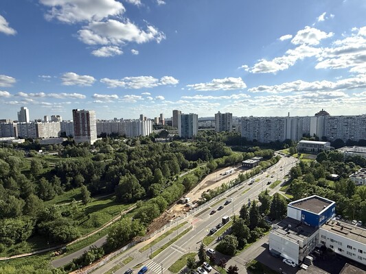 Продам многокомнатную квартиру, Крылатские Холмы ул, 33к1, Москва г