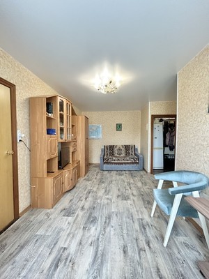 Продам двухкомнатную (2-комн.) квартиру, Усатого ул, 1, Фокино г