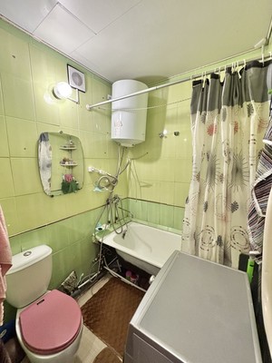 Продам двухкомнатную (2-комн.) квартиру, Усатого ул, 1, Фокино г