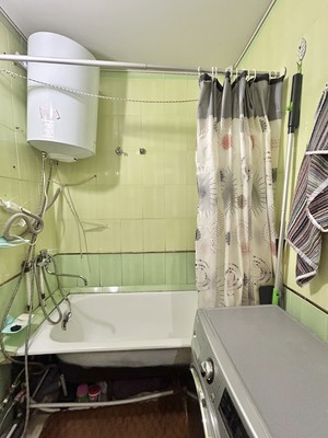 Продам двухкомнатную (2-комн.) квартиру, Усатого ул, 1, Фокино г