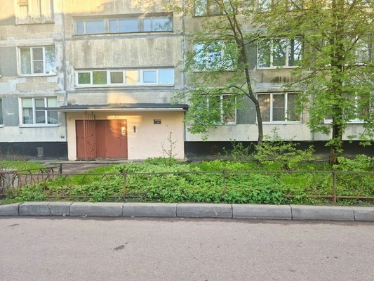 Продам двухкомнатную (2-комн.) квартиру, Славы пр-кт, 7Ак1, Санкт-Петербург г