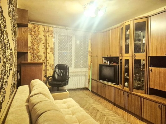 Продам двухкомнатную (2-комн.) квартиру, Славы пр-кт, 7Ак1, Санкт-Петербург г