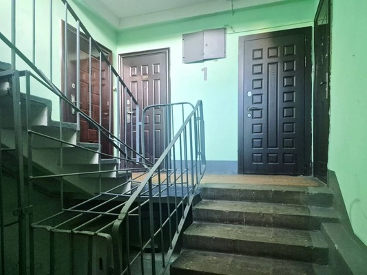 Продам двухкомнатную (2-комн.) квартиру, Славы пр-кт, 7Ак1, Санкт-Петербург г
