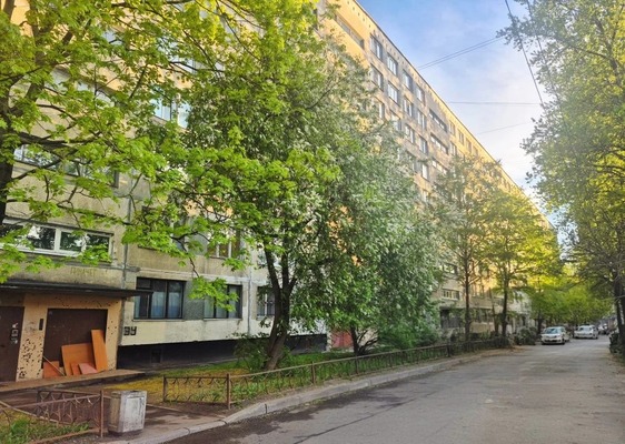 Продам двухкомнатную (2-комн.) квартиру, Славы пр-кт, 7Ак1, Санкт-Петербург г