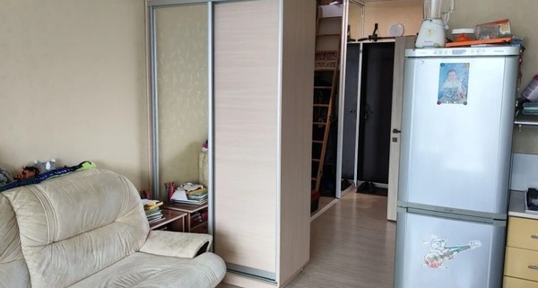 Продам однокомнатную (1-комн.) квартиру, Шаумяна ул, 18, Хлебороб с