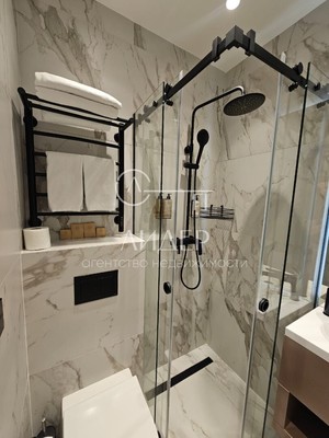 Продам однокомнатную (1-комн.) квартиру, Ленина (Молдовка мкр) ул, 217А, Сочи г